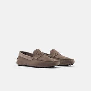 Scarosso Michael driving shoe, taupe suede penny driver, side view