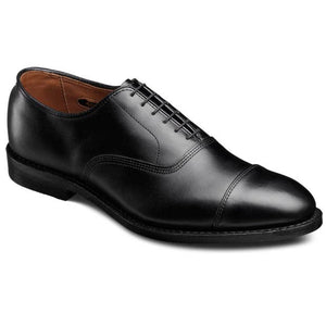 Allen Edmonds Park Avenue black cap-toe oxford, pair view