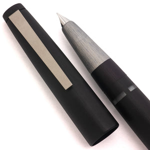 LAMY 2000 fountain pen, black Makrolon with brushed steel grip