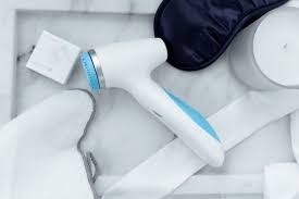 ageLOC LumiSpa iO Smart Facial Cleansing Device - Premium Power Bundle | KZ LUXURY