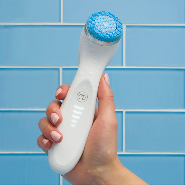 ageLOC LumiSpa iO Smart Facial Cleansing Device - Premium Power Bundle | KZ LUXURY